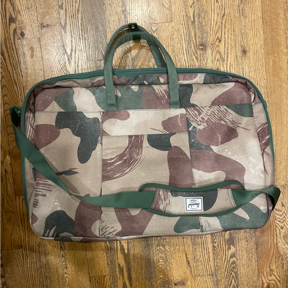 Herschel Winslow garment bag